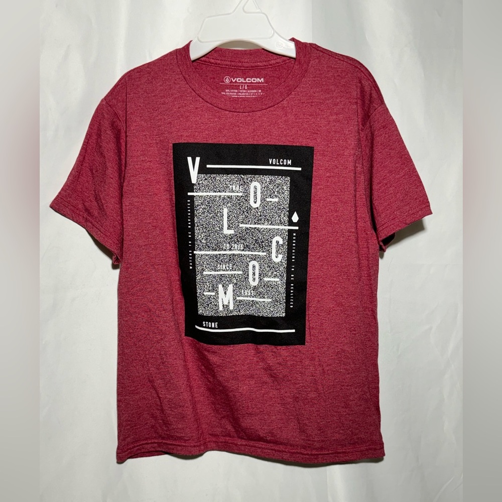 Volcom Shirt Maroon Black and White Short Sleeves Crewneck Boys Size Large
